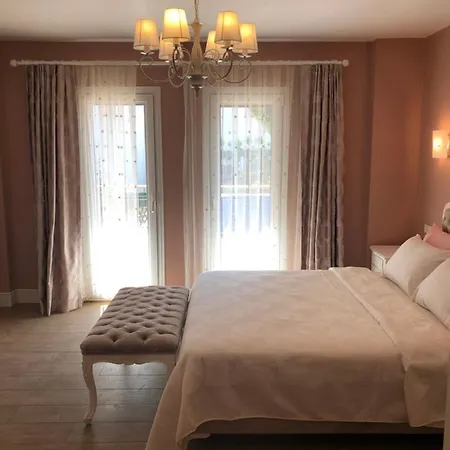 Luxury To Rent *