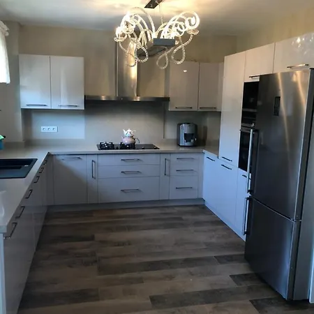 Вилла Luxury To Rent *