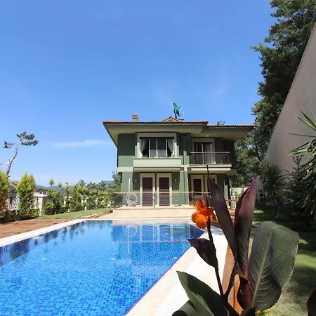 Вилла Luxury To Rent