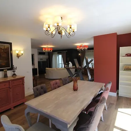 Luxury To Rent Вилла